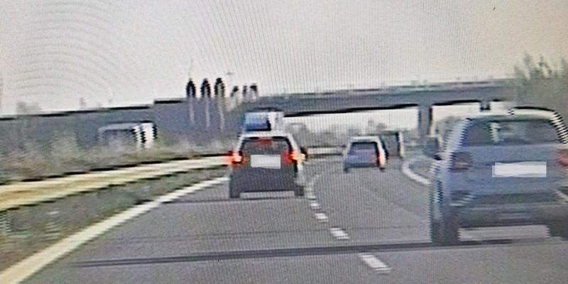 POL-HST: (Vor)Drängeln kann teuer werden - Foto: presseportal.de