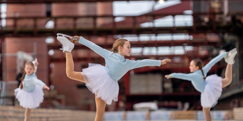 Zollverein-Eisbahn / Winterparadies für Schlittschuhfans startet in die Saison 2024/2025 - Foto: presseportal.de