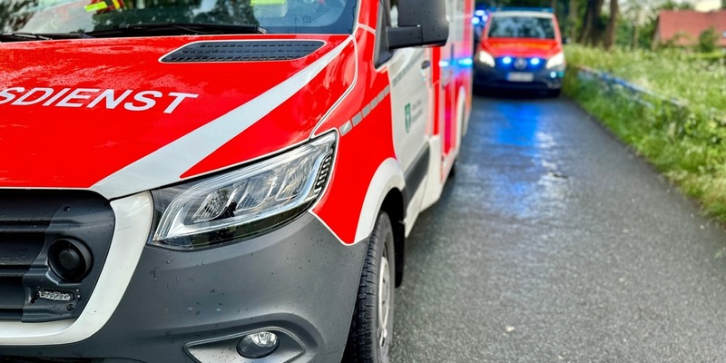 FW Hünxe: Zwei Türöffnungen für den Rettungsdienst - Foto: presseportal.de