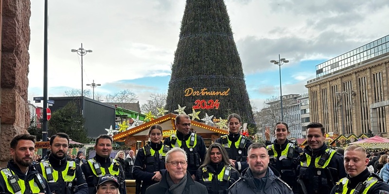 POL-DO: International im Einsatz: Polizei aus Dortmund und Rumänien gemeinsam auf Streife in Dortmund - Foto: presseportal.de