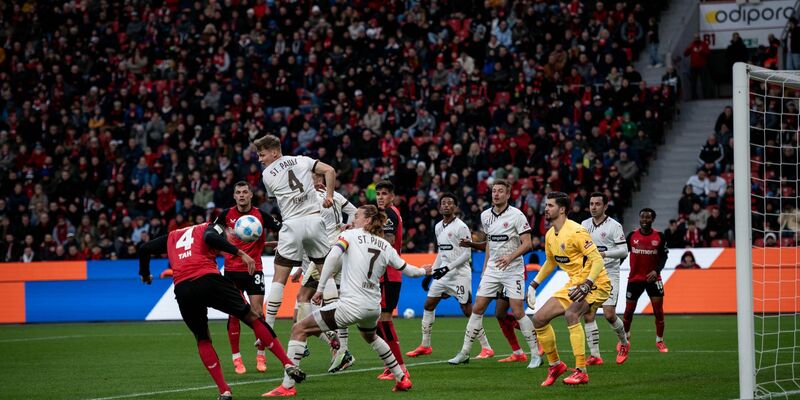 Tella hatte diesmal kein Torglück. - Foto: Fabian Strauch/dpa