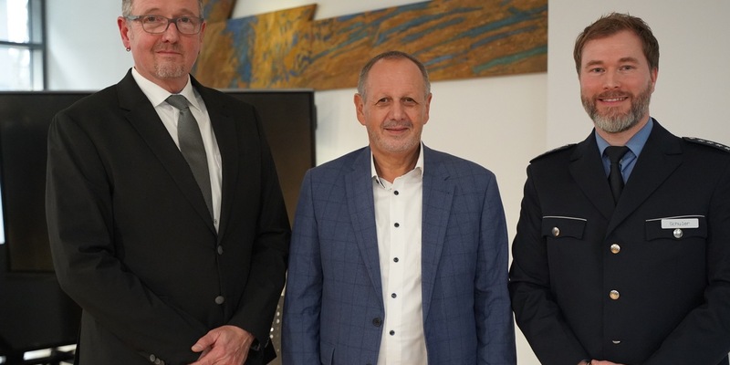 POL-PPMZ: PHK Carsten Schuler übernimmt Polizeiwache Wörrstadt - Foto: presseportal.de