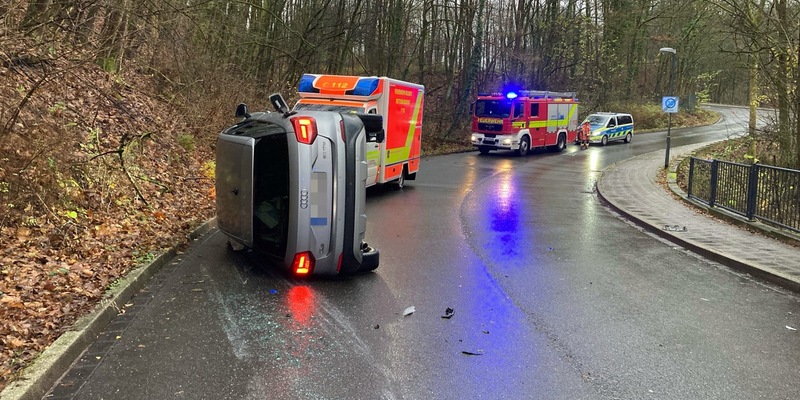 POL-ME: Vorfahrt missachtet: drei Leichtverletzte bei Verkehrsunfall - Velbert - 2412034 - Foto: presseportal.de