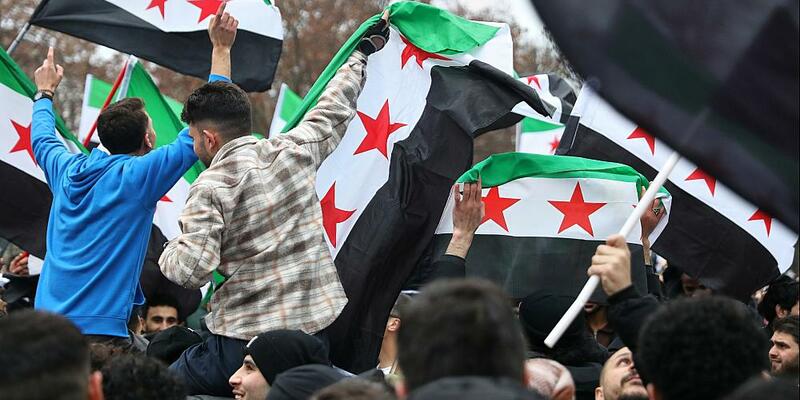Syrer in Deutschland feiern den Sturz von Assad in Syrien (Archiv) - Foto: über dts Nachrichtenagentur