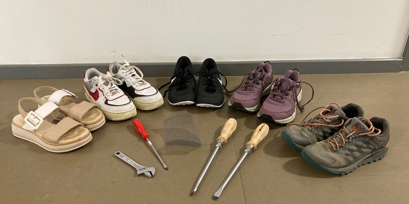 POL-D: Dateianhang (Foto) zur Meldung Flingern - Zwei mutmaßliche Einbrecherinnen gefasst - Polizist in Freizeit beobachtet Verdächtige - Festnahme - Foto: presseportal.de