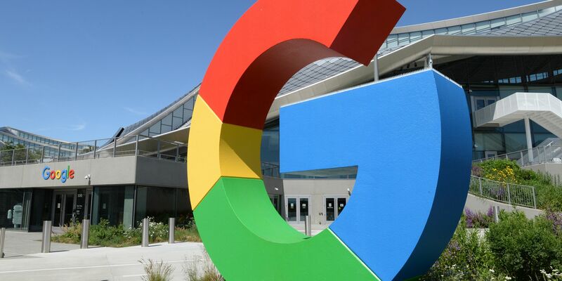 Die US-Regierung wollte eine Trennung vom Webbrowser Chrome durchsetzen. (Archivbild) - Foto: Andrej Sokolow/dpa