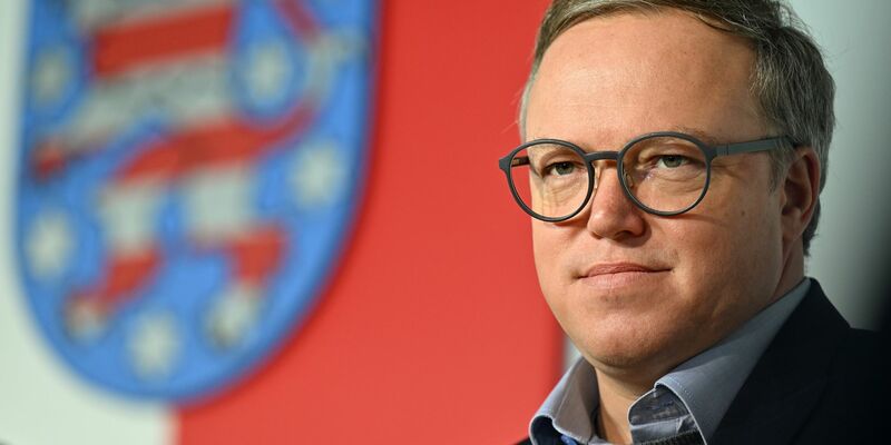 Mario Voigt (CDU) will Ministerpräsident des Freistaats Thüringen werden. - Foto: Martin Schutt/dpa