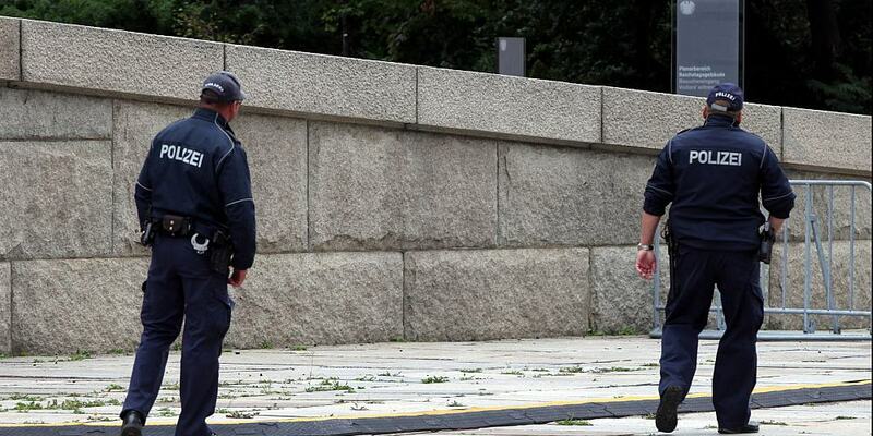 Polizei vor dem Bundestag (Archiv) - Foto: über dts Nachrichtenagentur