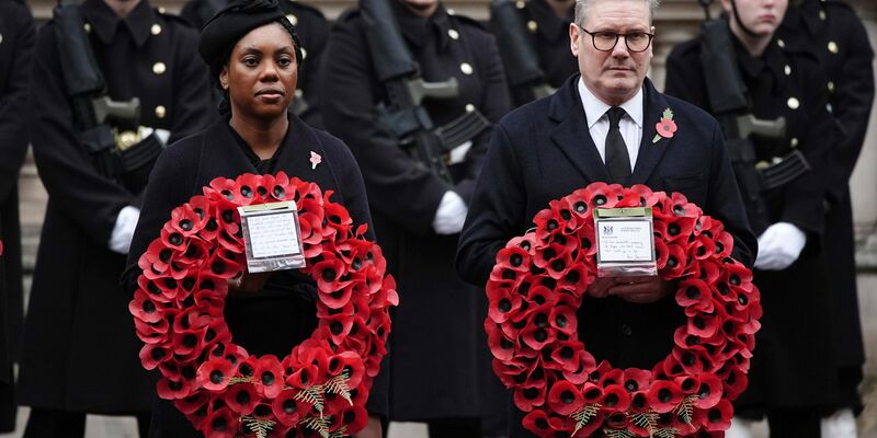 Beim Essen kommen Oppositionsführerin Badenoch und Premier Starmer auf keinen grünen Zweig. (Archivbild) - Foto: Aaron Chown/PA/AP/dpa