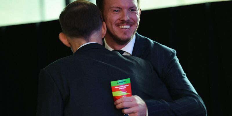 Beim Fußball-Weltverband FIFA gingen bereits über 1,5 Millionen Anträge für die Ticketverlosung ein - in 24 Stunden. (Archivbild) - Foto: Christian Charisius/dpa