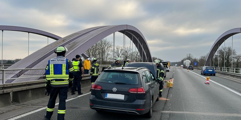 FW-WRN: Zwei Verkehrsunfälle auf der Autobahn 1 bei Werne - Foto: presseportal.de
