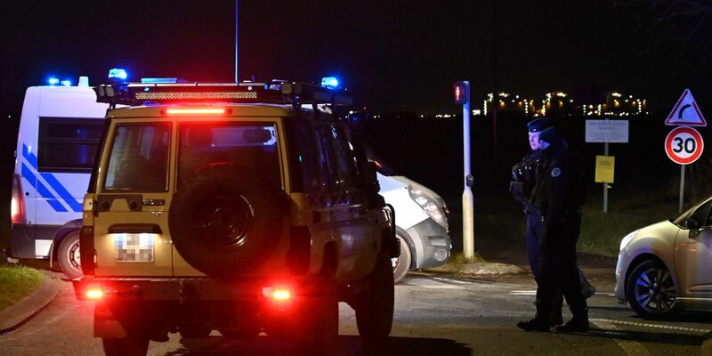 In Nordfrankreich sind mehrere Menschen durch Schüsse gestorben. - Foto: Bernard Barron/AFP/dpa