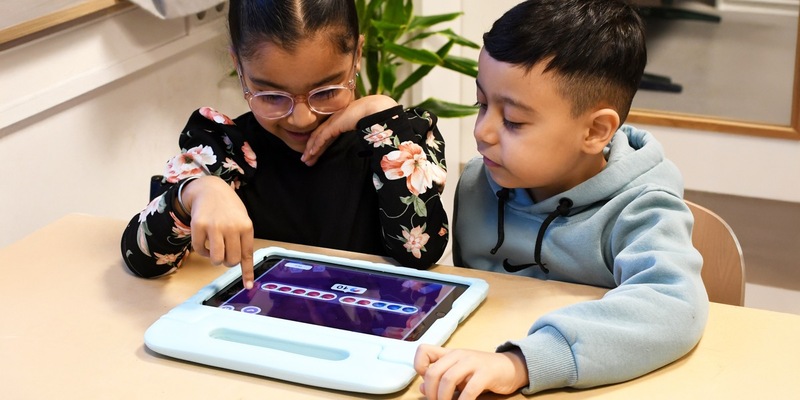 Innovative Bildungsinitiative: 160 Kinder in Hamburg-Billstedt profitieren von Mathe-App Mambio - Foto: presseportal.de