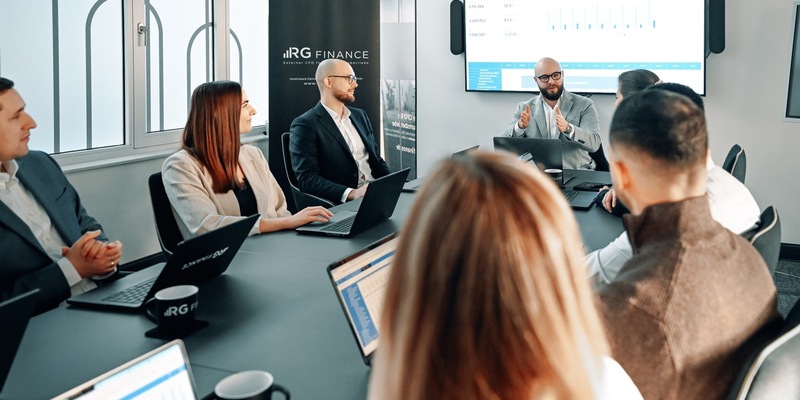 RG Finance GmbH auf Erfolgskurs: Die digitale Unternehmensberatung wurde von FOCUS-Business und Statista zum Wachstumschampion ausgezeichnet - Foto: presseportal.de