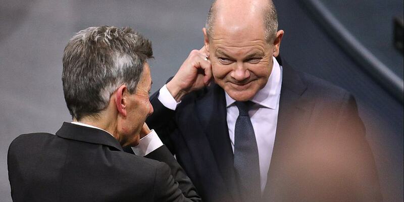 Rolf Mützenich und Olaf Scholz am 16.12.2024 - Foto: über dts Nachrichtenagentur