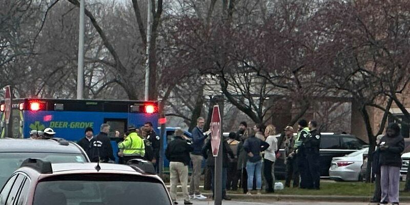 Die Hintergründe der tödlichen Tat an der US-Schule sind noch unklar.  - Foto: Scott Bauer/AP/dpa