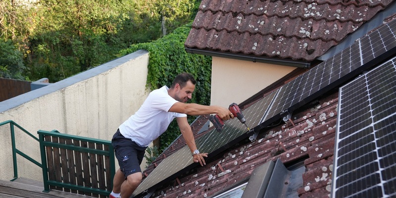 Augen auf beim Photovoltaikanlagen-Kauf - diese Merkmale zeichnen kompetente Anbieter aus - Foto: presseportal.de