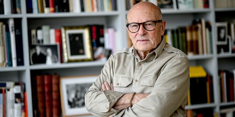 Vor Tagen noch hatte Volker Schlöndorff wegen der Filmförderung Alarm geschlagen - jetzt zeigt er sich erleichtert (Archivbild) - Foto: Britta Pedersen/dpa