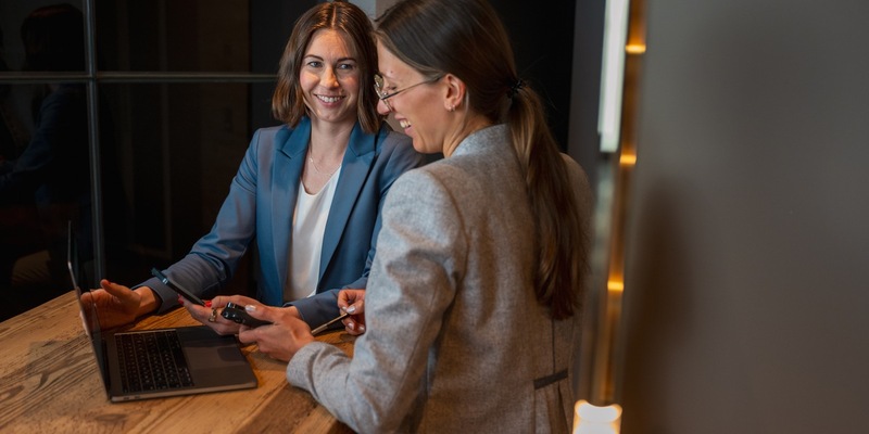 Frauen führen anders, aber nicht schlechter: Lea Feder über die Herausforderungen und Stärken von Frauen in Führungspositionen - Foto: presseportal.de
