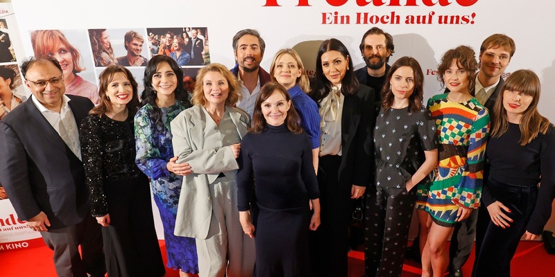 Festliche Deutschlandpremiere in Essen / FESTE & FREUNDE - EIN HOCH AUF UNS! Ab 2. Januar 2025 im Kino - Foto: presseportal.de