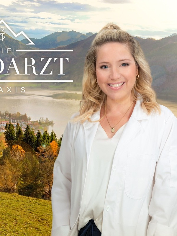 Wen küsst Dr. Sarah König? In der 3. Staffel Die Landarztpraxis buhlen