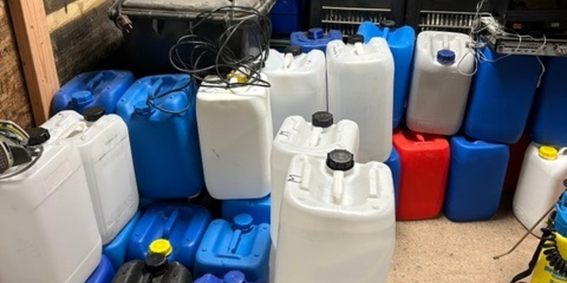 POL-OS: Drogenlabore zur Herstellung synthetischer Drogen ausgehoben - Fahnder zerschlagen deutsch-niederländische Tätergruppierung - Foto: presseportal.de