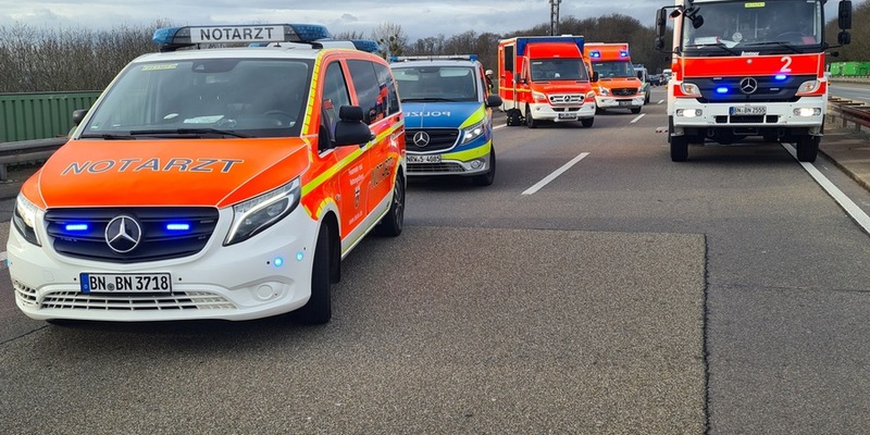 FW-BN: Verkehrsunfall mit 4 PKW auf der A59 - Foto: presseportal.de