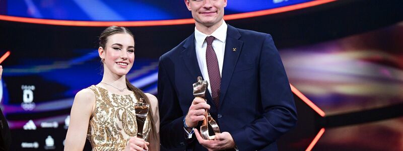 Deutschlands Sportlerin und Sportler des Jahres, Darja Varfolomeev und Oliver Zeidler, freuen sich auf besinnliche Tage.  - Foto: Bernd Weißbrod/dpa