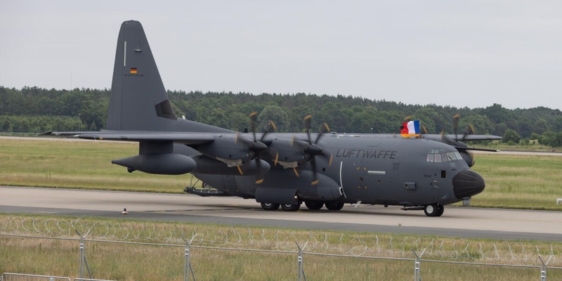 Deutsche Super Hercules und Regierungsflieger erhalten erweiterte Selbstschutzsysteme - Foto: presseportal.de