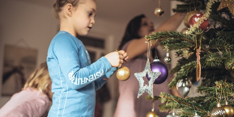 Ratgeber der SOS-Kinderdörfer: Wie Sie zu Weihnachten Gemeinsamkeit schaffen / Tipps für ein friedvolles Fest - Foto: presseportal.de