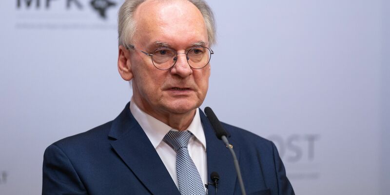 Sachsen-Anhalts Ministerpräsident Reiner Haseloff. - Foto: Christophe Gateau/dpa