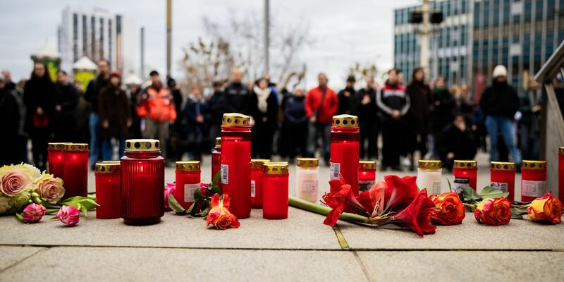 Die Polizei informiert über ihren Ermittlungsergebnissen zum Angriff auf den Magdeburger Weihnachtsmarkt - Foto: Christoph Soeder/dpa