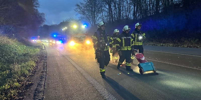 FW-EN: Ölspur führt durch Stadtgebiet - Foto: presseportal.de
