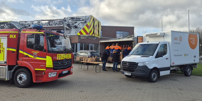 FW-OLL: Jugendfeuerwehr Wildeshausen zeigt Herz: Unterstützung für die Tafel Wildeshausen bei der Weihnachtsfeier - Foto: presseportal.de