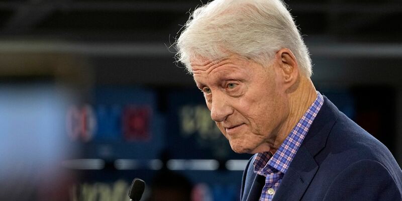 Der 78-Jährige ist im Krankenhaus, die Situation soll aber nicht akut sein. (Archivbild) - Foto: Steve Helber/AP/dpa