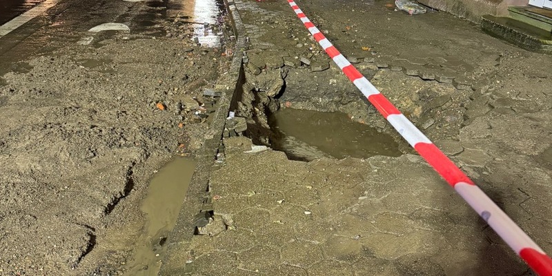 FW-EN: Wasserrohrbruch auf der Mittelstraße - Foto: presseportal.de