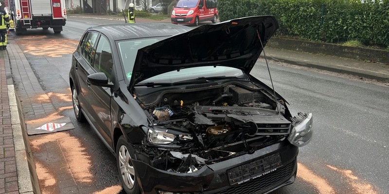 FFW Fredenbeck: Feuer entpuppt sich als Verkehrsunfall - Foto: presseportal.de