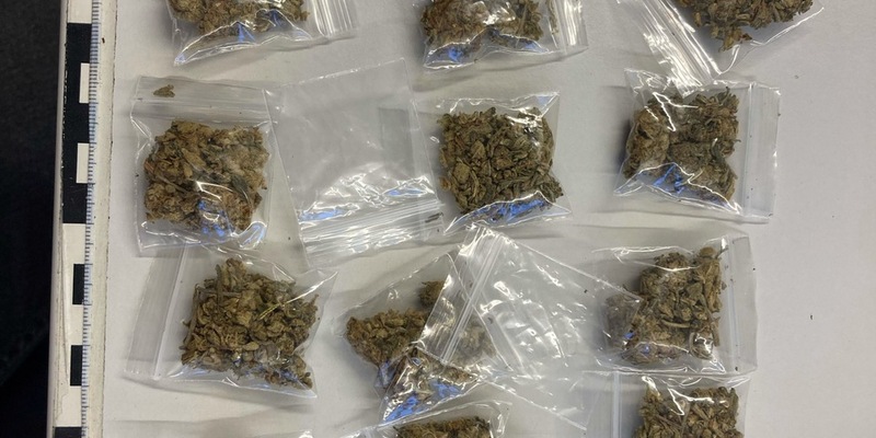 POL-SI: Polizei geht bei Sonderkontrollen in der Innenstadt Drogenhändler ins Netz - über 1,5 kg Betäubungsmittel sichergestellt -#polsiwi - Foto: presseportal.de