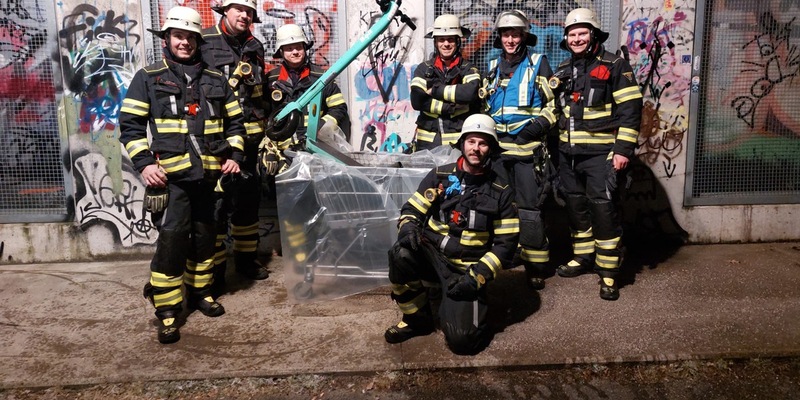 FW-M: Widerspenstiger E-Scooter und schwarzes Baguette - Foto: presseportal.de