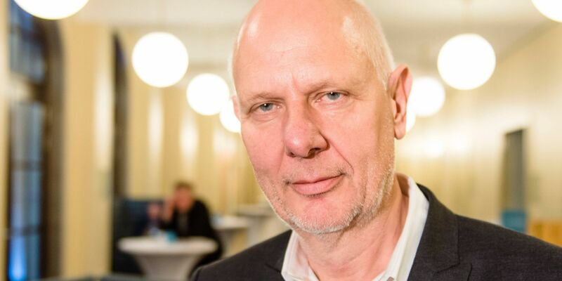 Zu mehr Gelassenheit beim Blick in die Zukunft ruft Trendforscher Matthias Horx auf. (Archivbild) - Foto: Gregor Fischer/dpa