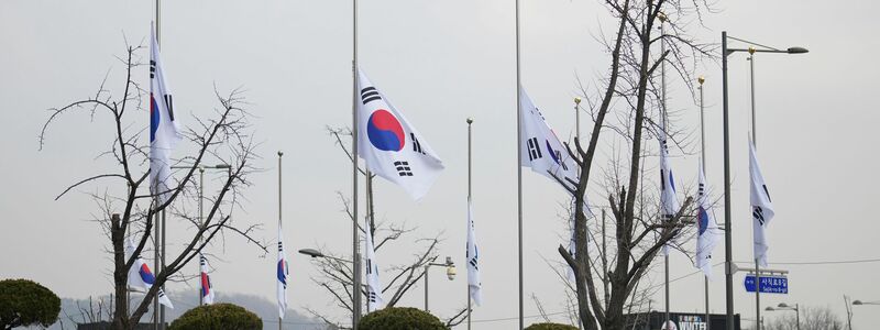 In Südkorea wurde nach dem Unglück Staatstrauer angeordnet.  - Foto: Lee Jin-man/AP/dpa