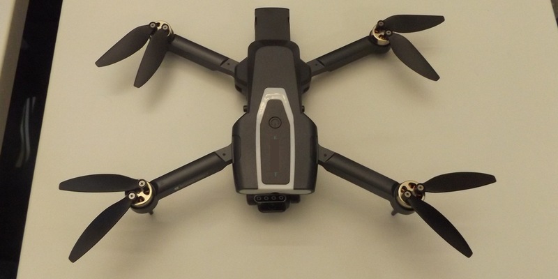 HZA-S: Keine Drohnen zu Weihnachten - Zollamt Böblingen stoppt die Einfuhr von 324 Flugdrohnen - Foto: presseportal.de