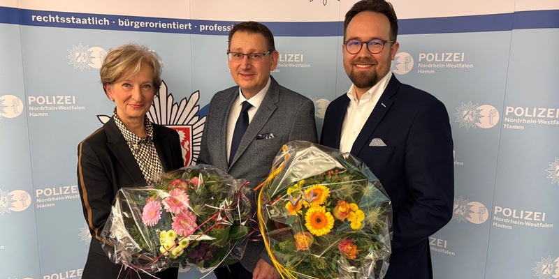 POL-HAM: Wechsel in der Führungsriege der Polizei Hamm: Verabschiedung von Adriane Klostermann und Begrüßung von Regierungsdirektor Jan Kieseheuer - Foto: presseportal.de