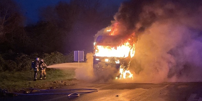 FW-DO: LKW-Brand auf B236-Abfahrt - Foto: presseportal.de
