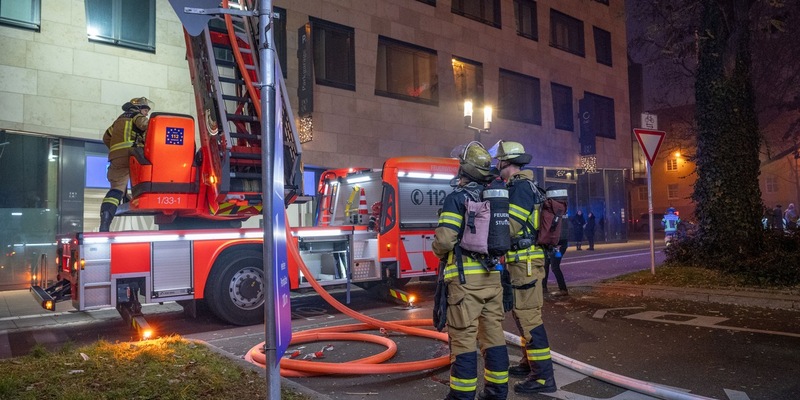 FW Stuttgart: Silvesternacht sorgt für zahlreiche Einsätze - Foto: presseportal.de
