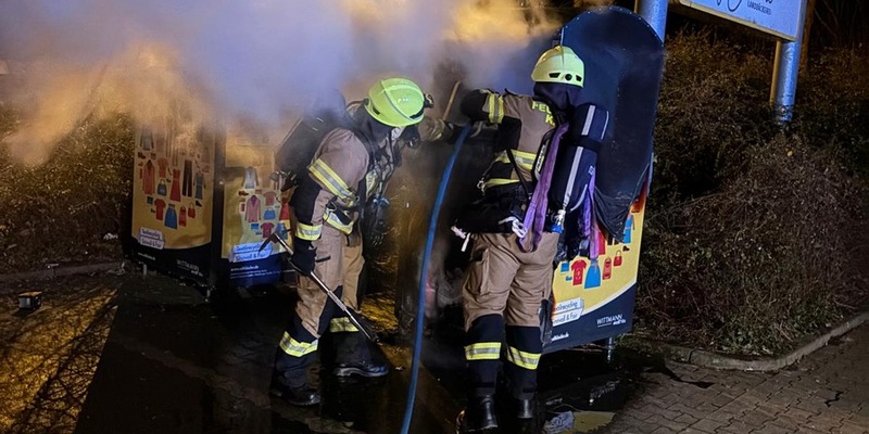 FW Kamen: Pressemitteilung Freiwillige Feuerwehr Kamen zieht vorläufige Bilanz zur Silvesternacht - Foto: presseportal.de
