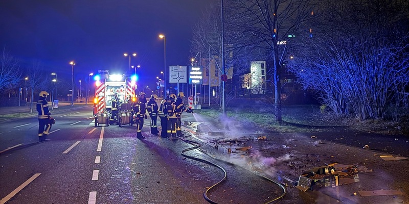 FW-NE: Bilanz der Feuerwehr zum Jahreswechsel 2024/2025 | 19 Einsätze in 24 Stunden - Foto: presseportal.de