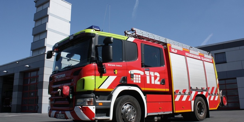 FW-GLA: Gewerbebrand in Gladbeck - Foto: presseportal.de
