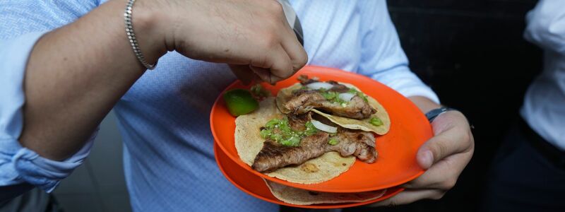 Mexikanisches Essen wie Tacos könnte ein Revival erleben. (Symbolbild) - Foto: Fernando Llano/AP