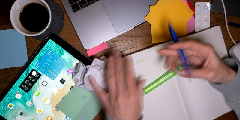 Drei Hauptsymptome gibt es bei ADHS: Unaufmerksamkeit, Hyperaktivität und Impulsivität. (Symbolbild) - Foto: Sven Hoppe/dpa